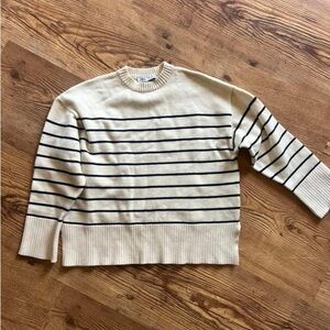 Zara Black and White Stripe Sweater Sz Small